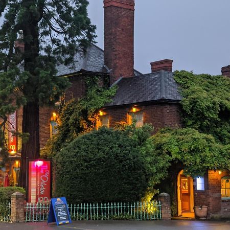 Old Orleton Inn Wellington  Exteriör bild